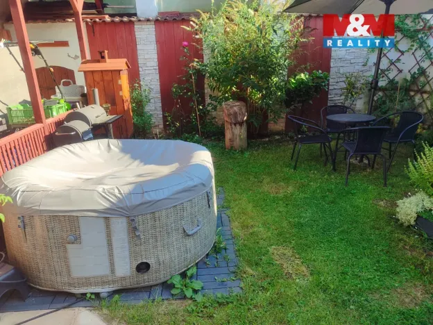 Prodej rodinného domu, Peruc - Černochov, 63 m2