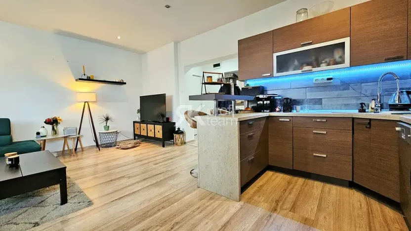 Pronájem bytu 2+kk, Opava, Ratibořská, 55 m2