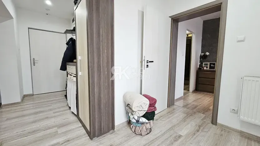 Pronájem bytu 2+kk, Opava, Ratibořská, 55 m2