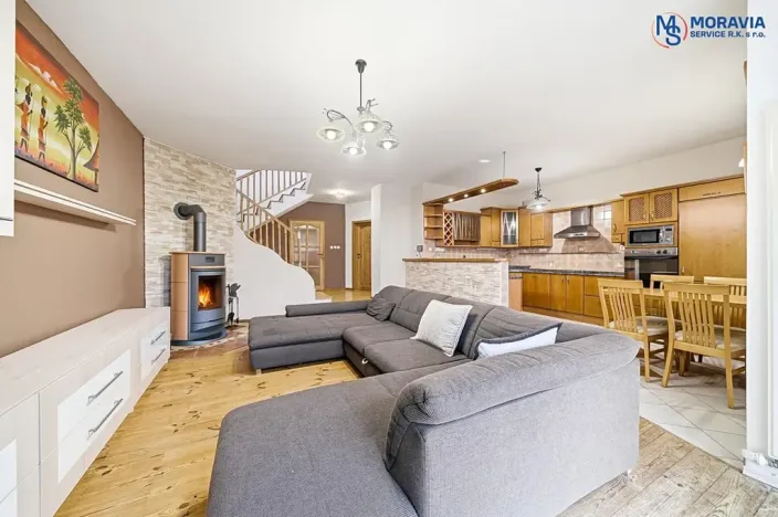 Pronájem rodinného domu, Olomouc, K hájence, 270 m2