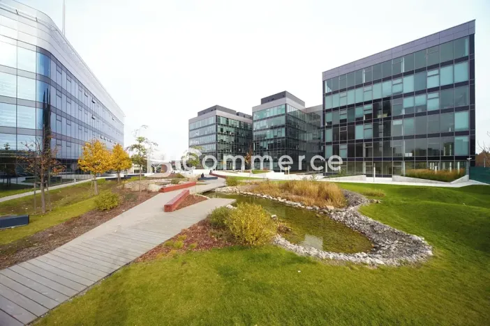 Pronájem kanceláře, Brno, 1363 m2