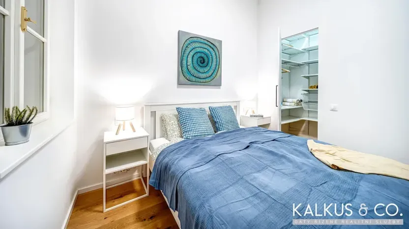 Pronájem bytu 2+kk, Hradec Králové, Eliščino nábřeží, 30 m2