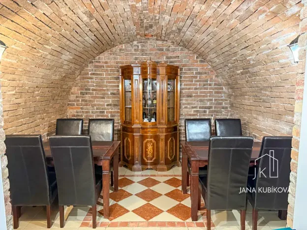 Pronájem ubytování, Valtice, Josefská, 251 m2