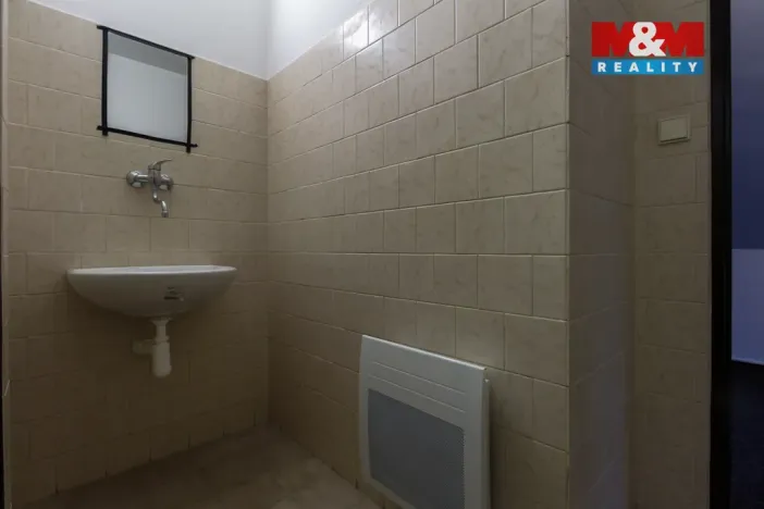 Pronájem kanceláře, Jeseník, nám. Svobody, 120 m2