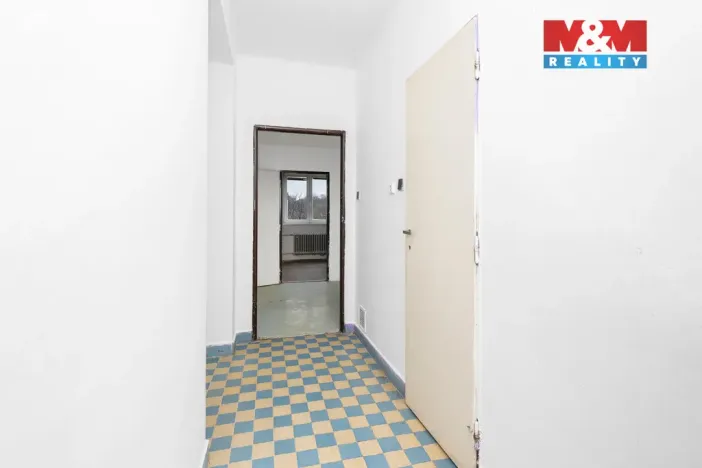 Prodej bytu 3+1, Vršce, 70 m2