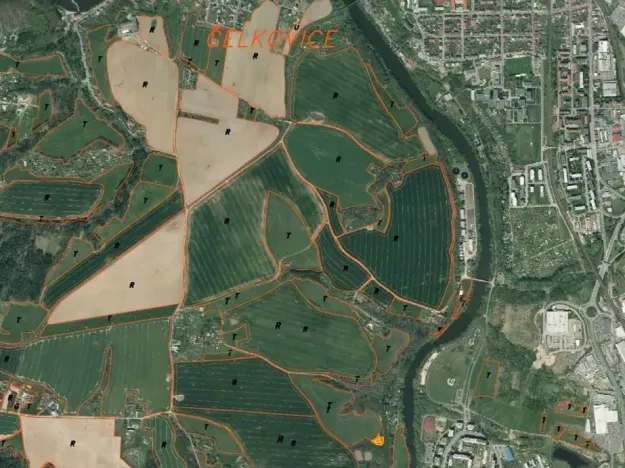 Dražba louky, Tábor, 1007 m2