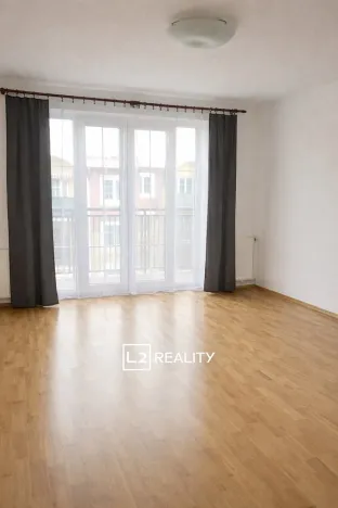 Prodej bytu 2+kk, Vestec, Ve Stromkách, 46 m2