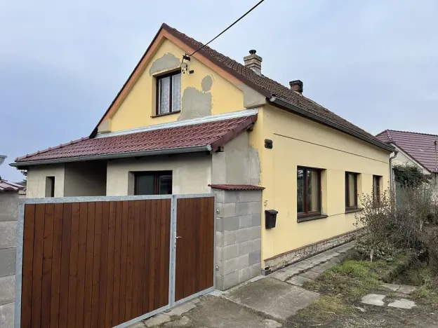 Prodej rodinného domu, Dřísy, Hlavní, 105 m2