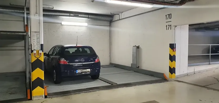 Pronájem bytu 2+kk, Praha - Holešovice, Poupětova, 51 m2