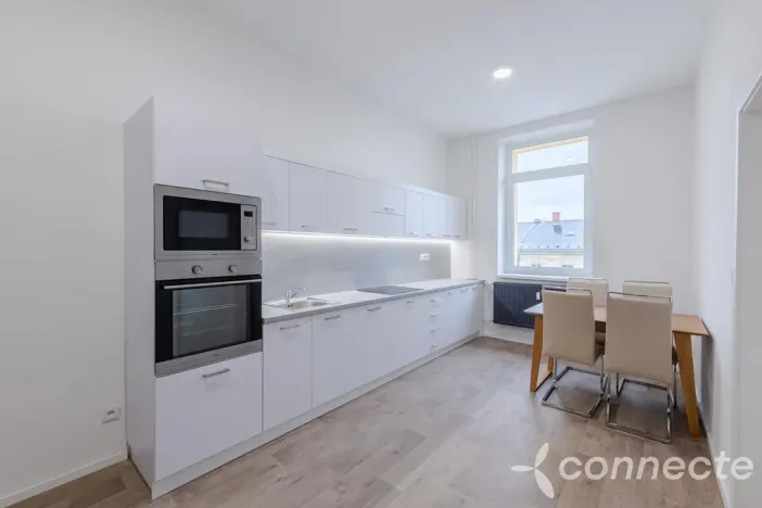 Prodej bytu 2+kk, Přerov - Přerov I-Město, Husova, 40 m2