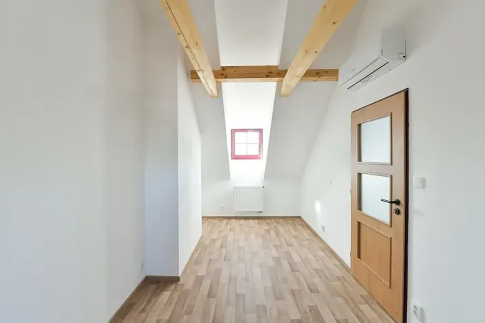 Pronájem bytu 4+kk, Kosoř, Školská, 109 m2