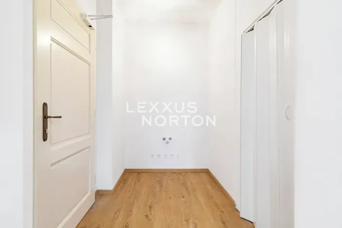 Pronájem obchodního prostoru, Praha - Vršovice, Norská, 56 m2