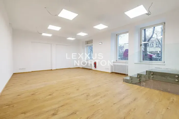 Pronájem obchodního prostoru, Praha - Vršovice, Norská, 56 m2