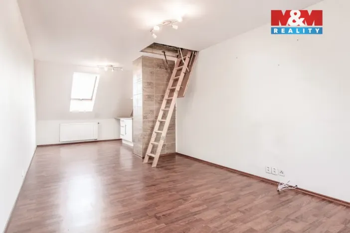 Pronájem bytu 2+kk, Lovosice, Palackého, 42 m2