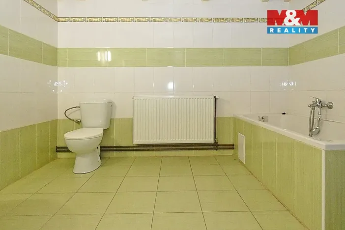 Prodej bytu 2+kk, Červené Pečky, Dobešovice, 66 m2