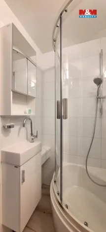 Pronájem bytu 1+1, Rokytnice v Orlických horách, Sídliště 1. máje, 32 m2