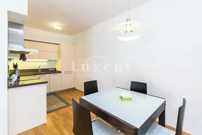 Pronájem bytu 2+kk, Praha - Michle, Magistrů, 65 m2