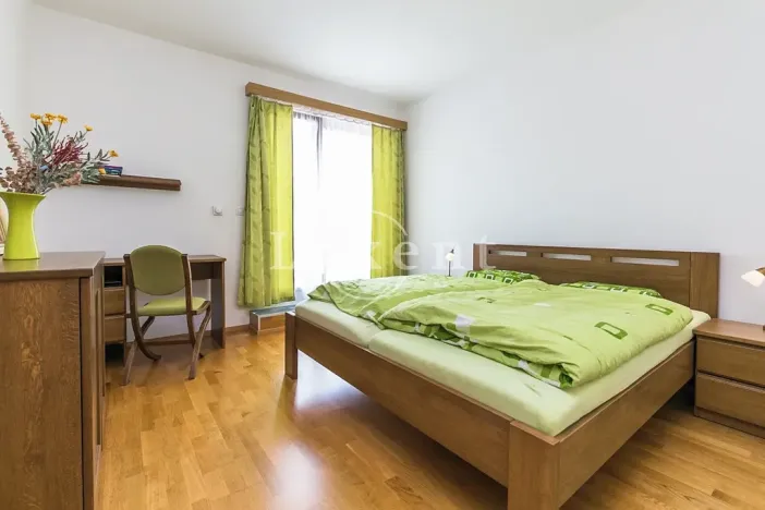 Pronájem bytu 2+kk, Praha - Michle, Magistrů, 65 m2