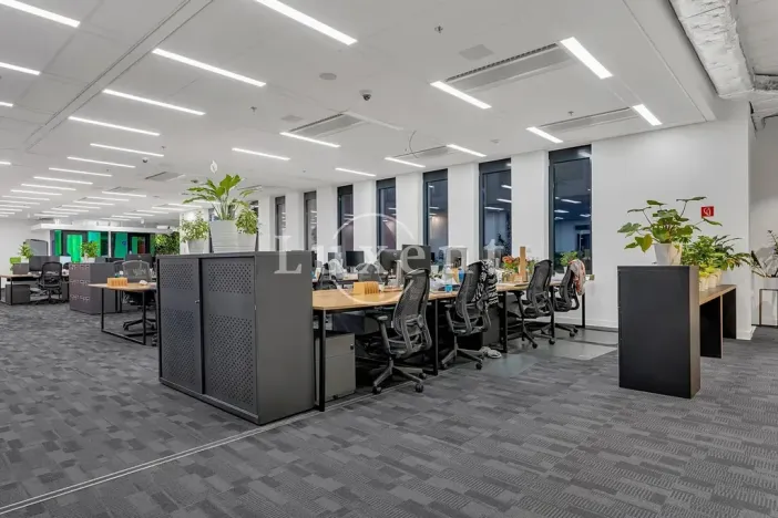 Pronájem kanceláře, Praha, Evropská, 520 m2