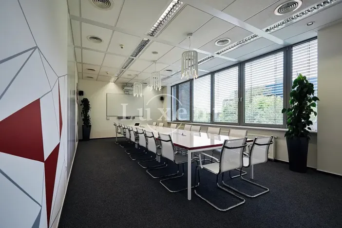 Pronájem kanceláře, Praha, Radlická, 166 m2