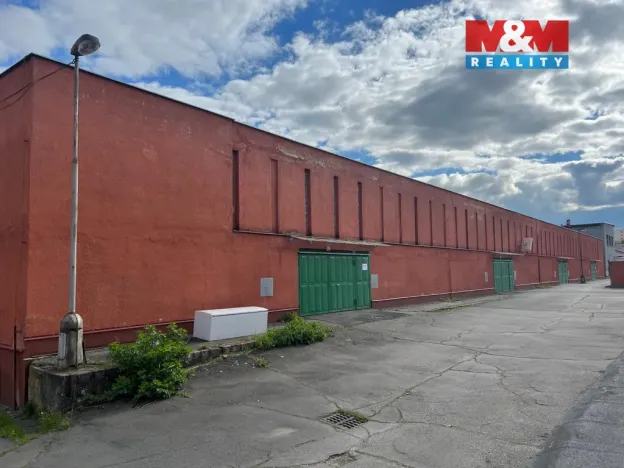 Pronájem garáže, Kladno, Bellevue, 17 m2