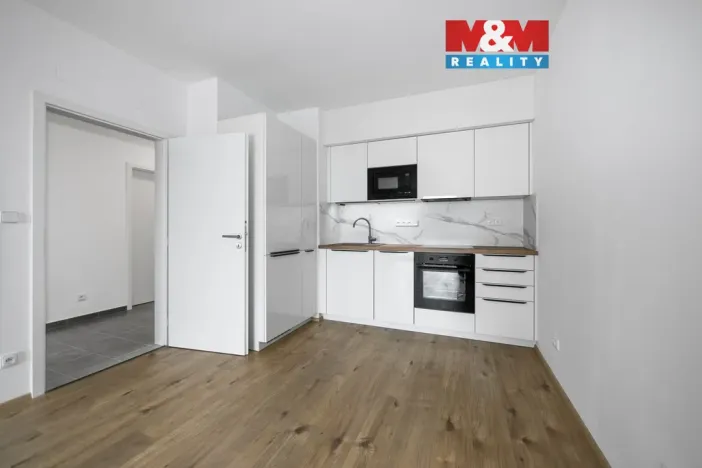 Pronájem bytu 2+kk, Plzeň, Safírová, 66 m2