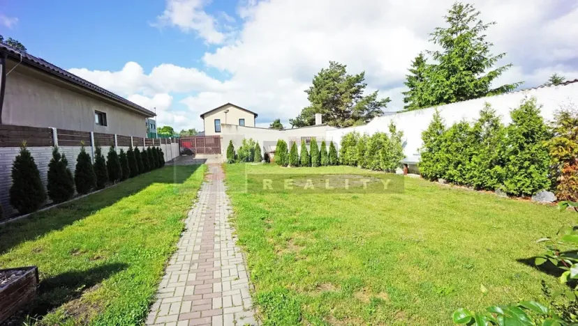 Prodej rodinného domu, Neratovice, 117 m2