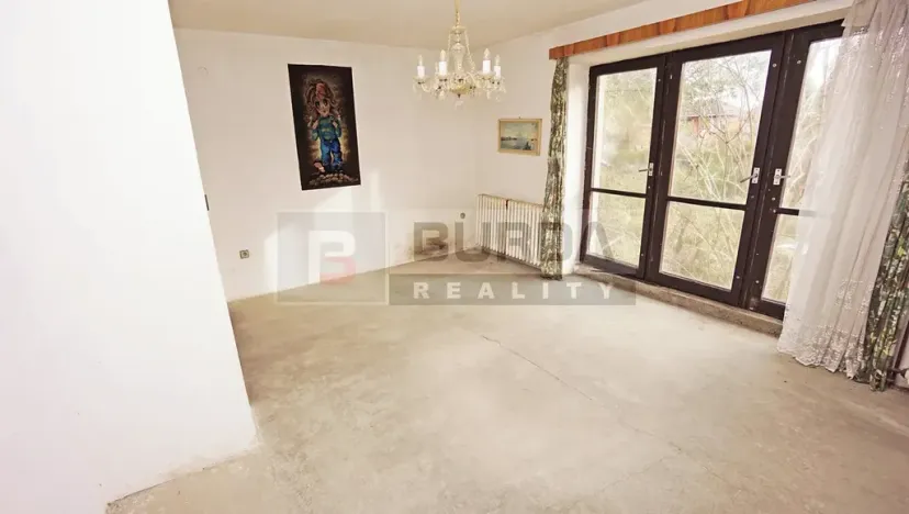 Prodej podílu rodinného domu, Zeleneč, Kasalova, 285 m2