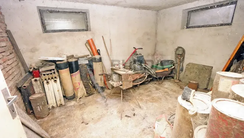 Prodej podílu rodinného domu, Zeleneč, Kasalova, 285 m2