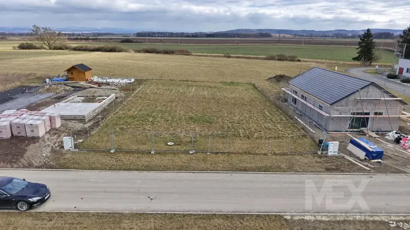 Prodej pozemku pro bydlení, České Meziříčí, V Poli, 870 m2