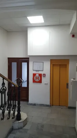 Pronájem kanceláře, Praha - Nové Město, Hybernská, 19 m2