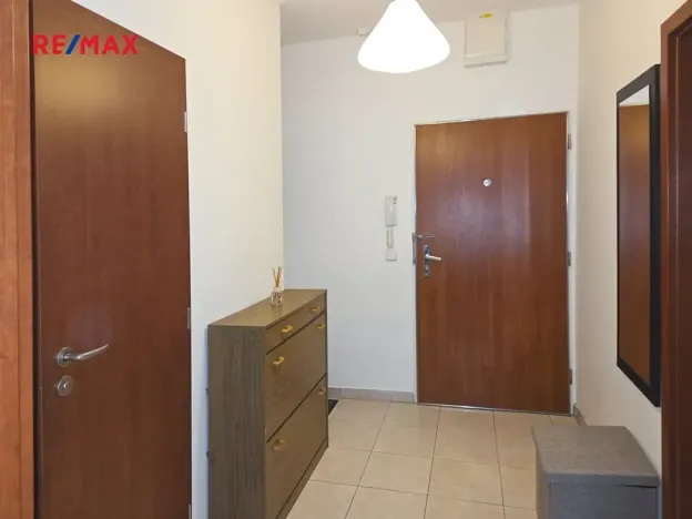 Pronájem bytu 1+kk, Praha - Stodůlky, Petržílkova, 42 m2