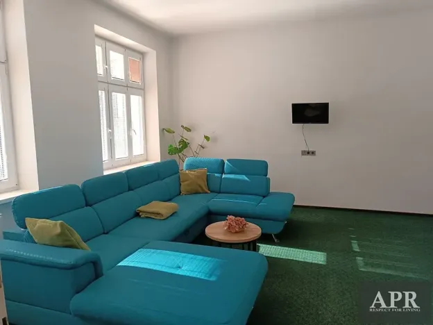 Pronájem bytu 1+1, Uherský Brod, Hradišťská, 40 m2