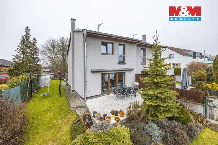 Prodej rodinného domu, Nučice, Na Čtyřku, 100 m2