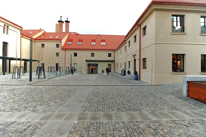 Pronájem bytu 2+kk, Praha - Nusle, Vrtbova, 43 m2