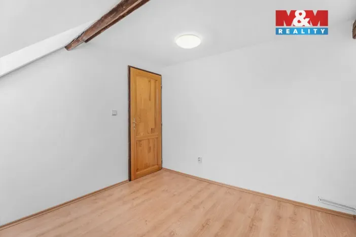 Prodej bytu 2+kk, Frýdlant, ČSA, 75 m2