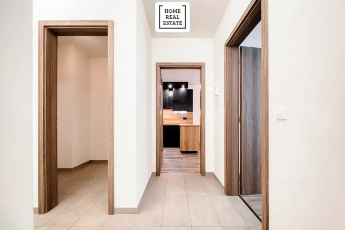 Prodej bytu 3+kk, Praha - Strašnice, Zvěřinova, 97 m2