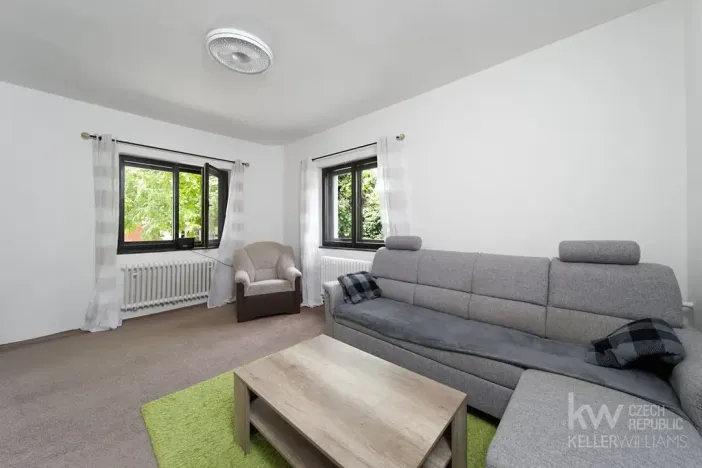 Prodej rodinného domu, Čerňovice, 140 m2