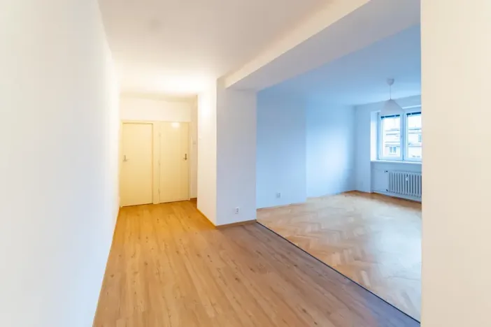 Pronájem bytu 2+kk, Praha - Vršovice, 28. pluku, 63 m2