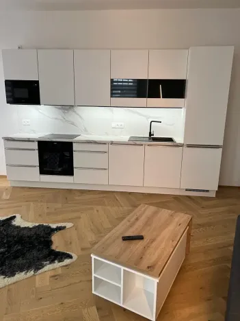 Pronájem bytu 2+kk, Praha - Vršovice, Žitomírská, 60 m2