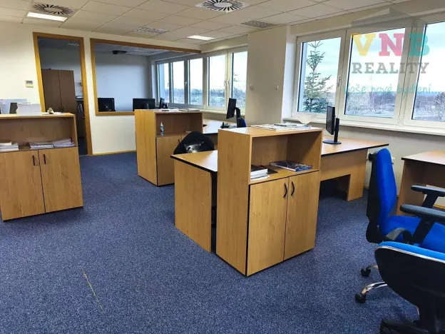 Pronájem kanceláře, Uničov, Litovelská, 1500 m2