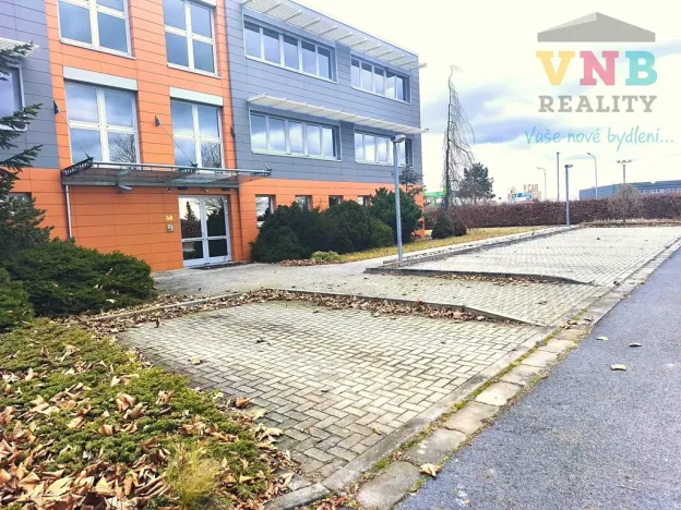 Pronájem kanceláře, Uničov, Litovelská, 1500 m2