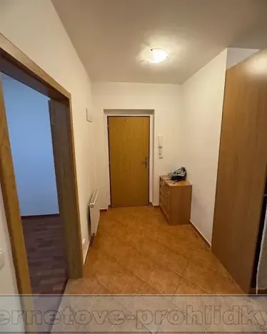 Pronájem bytu 2+kk, Praha - Černý Most, Půdova, 58 m2