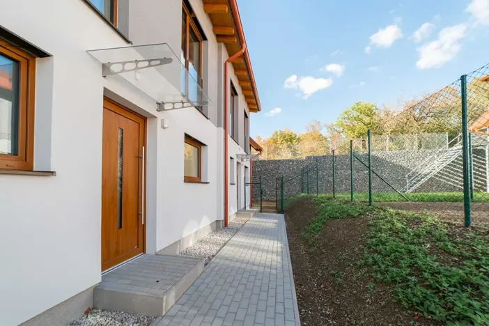 Prodej rodinného domu, Mořina, 106 m2