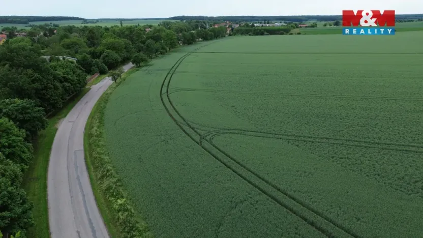 Prodej pole, Záhornice, 13924 m2