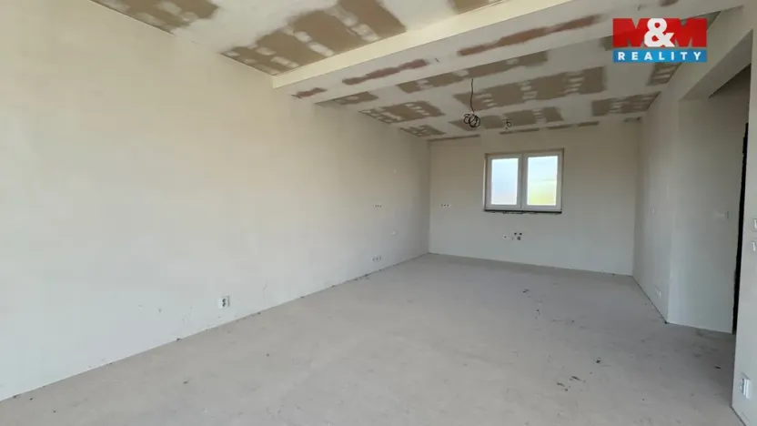 Prodej rodinného domu, Hrušky, 171 m2