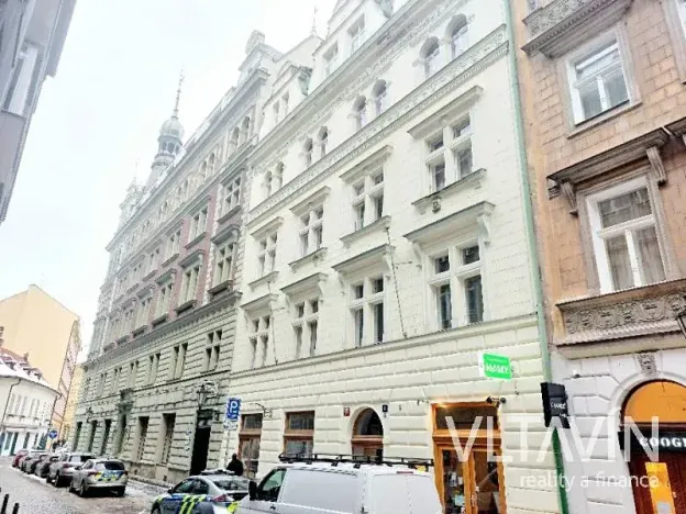 Pronájem bytu 2+1, Praha - Staré Město, Benediktská, 63 m2