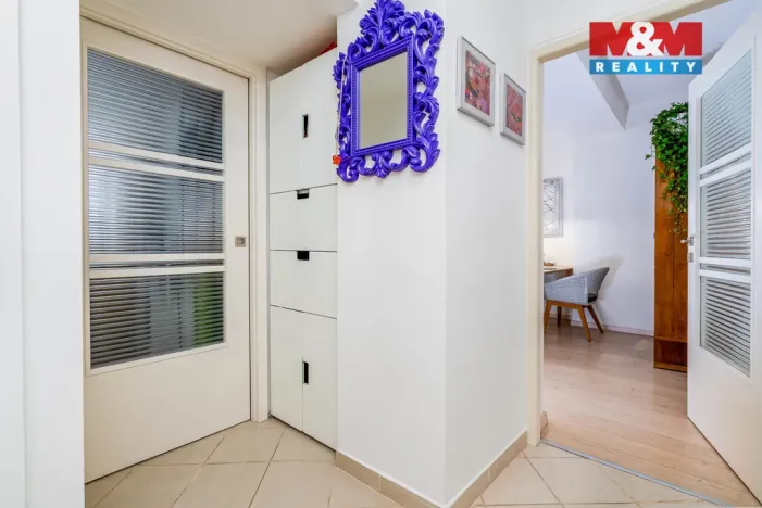 Prodej bytu 3+1, Praha - Vršovice, náměstí Svatopluka Čecha, 74 m2