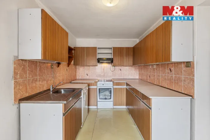 Prodej rodinného domu, Líšťany, Zlatá Ulička, 272 m2