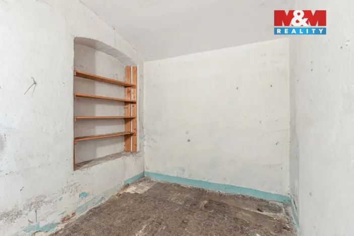 Prodej rodinného domu, Líšťany, Zlatá Ulička, 272 m2